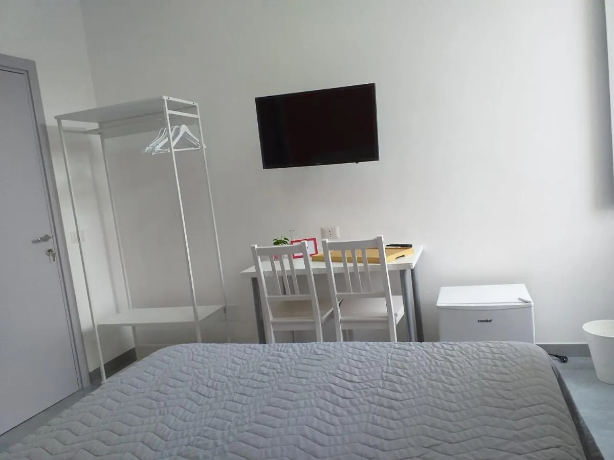 Manichiello Hotel Naples Guest house